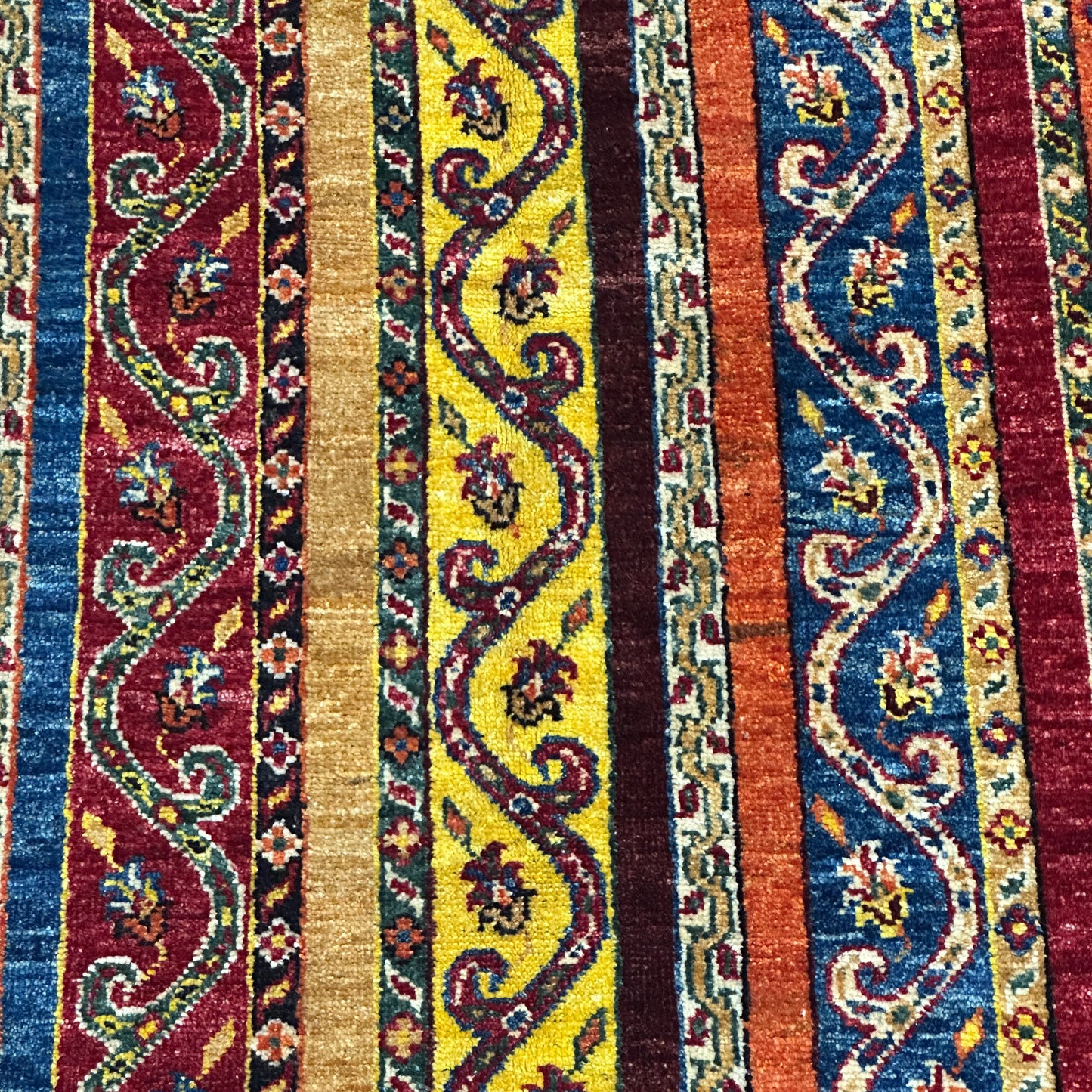 Afghan Shawl Tribal Hand Knotted Carpet, AR139 - 120 x 182 cm