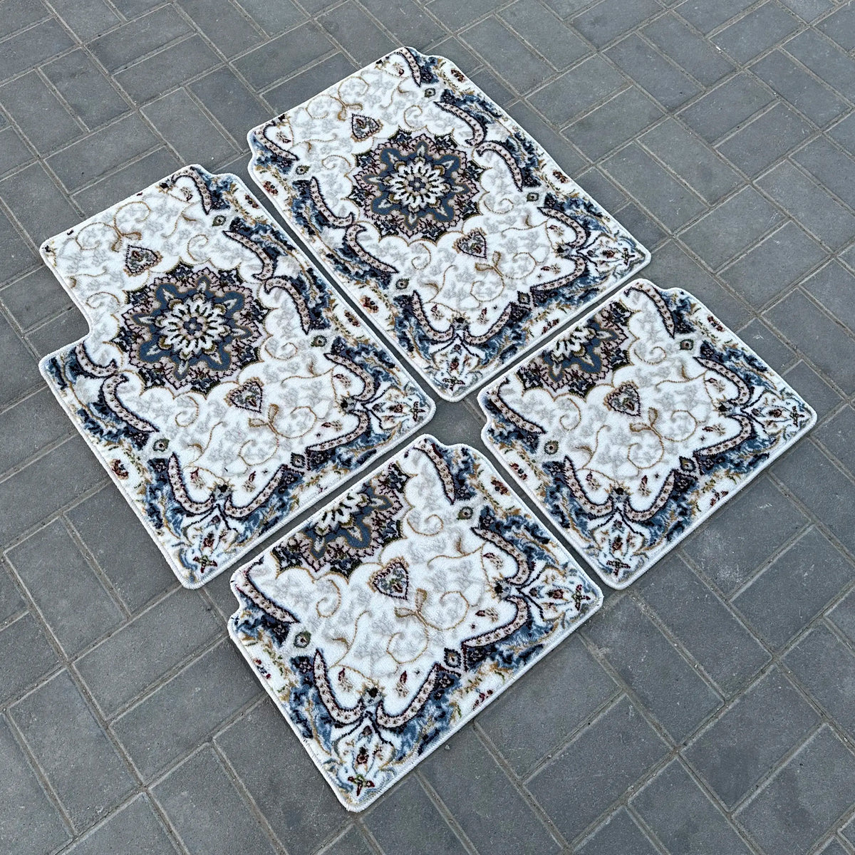 سجادات السيارات الكلاسيكية