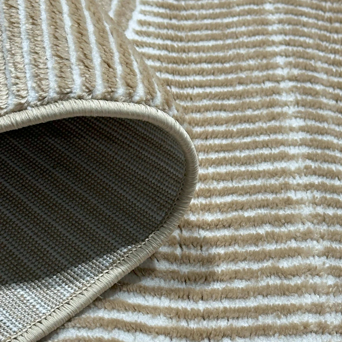 Vera 2 Patterned Carpet, A080A